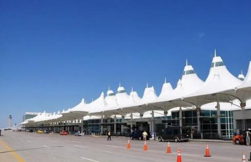 金屬探測門廠家為你解答車站為什么要進行安檢程序？