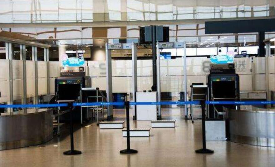 大慶機場安檢門.jpg